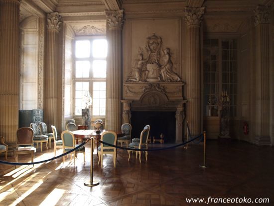 メゾンラフィット　maisonlaffitte