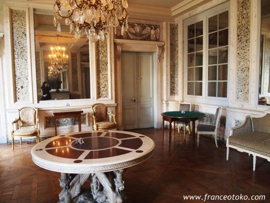 メゾンラフィット　maisonlaffitte