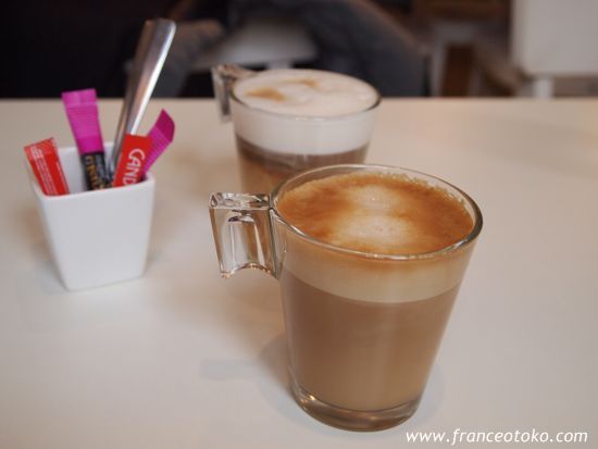 ヴェルサイユのカフェ