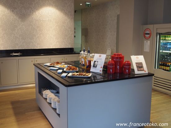 ヴェルサイユのカフェ