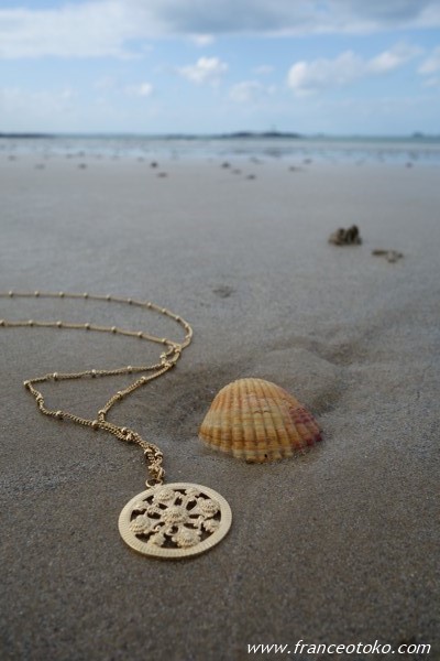 アンティーク調ネックレス